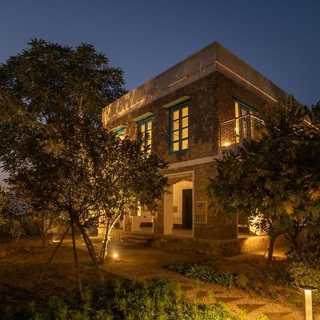 Lohonostays Library Sadhrana Bagh Gurgaon Exterior foto