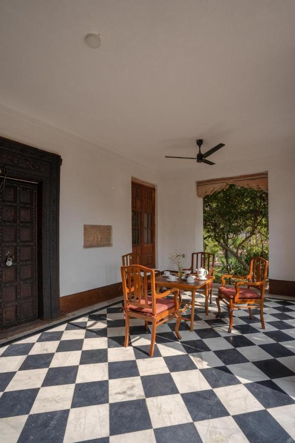 Lohonostays Library Sadhrana Bagh Gurgaon Exterior foto