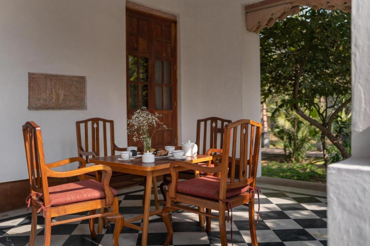 Lohonostays Library Sadhrana Bagh Gurgaon Exterior foto